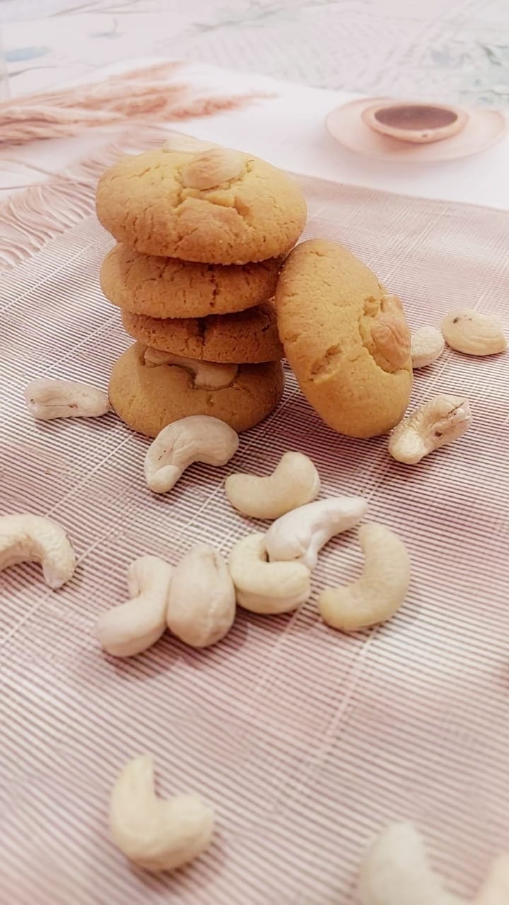 Besan Cashew Cookies